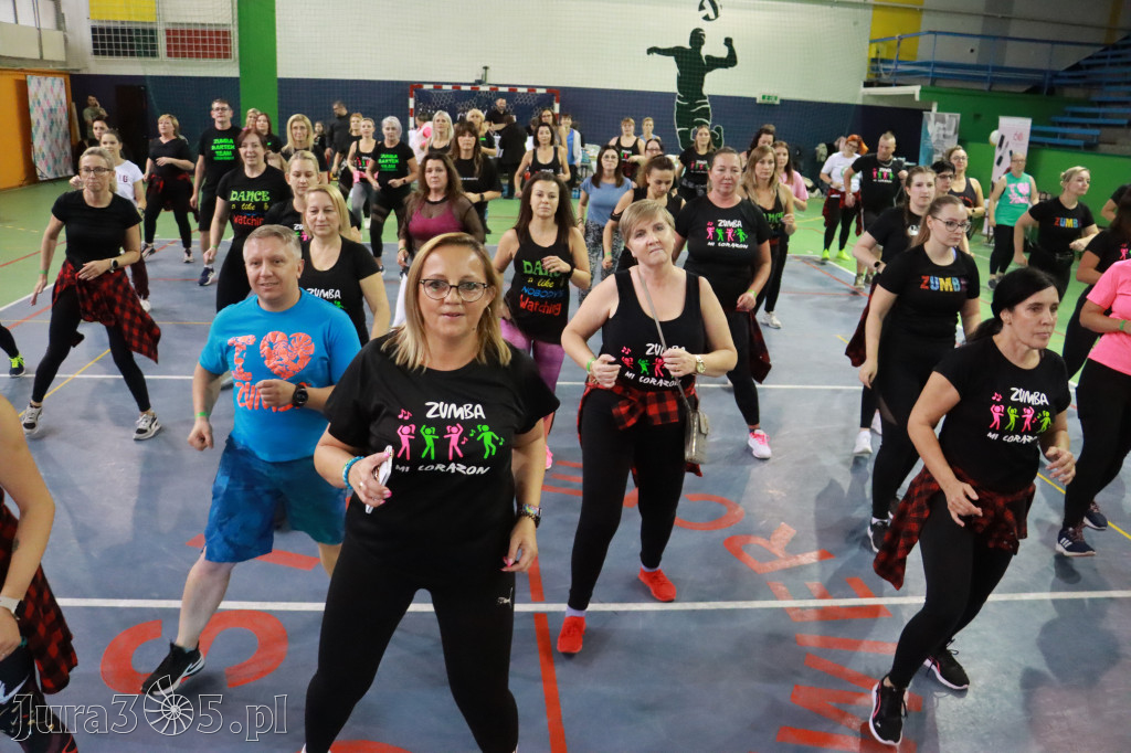 Fotorelacja: Charytatywny maraton zumby w Zawierciu