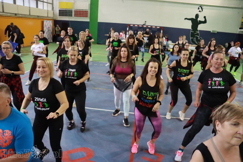 Fotorelacja: Charytatywny maraton zumby w Zawierciu