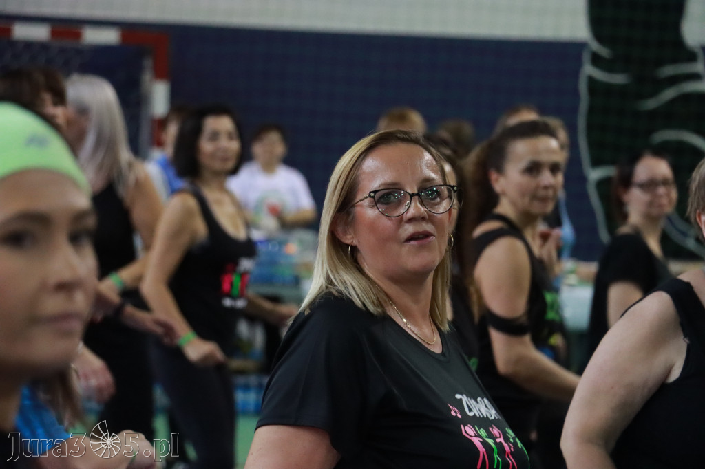 Fotorelacja: Charytatywny maraton zumby w Zawierciu