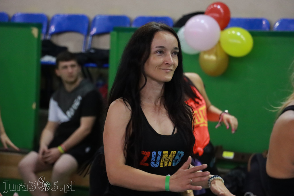 Fotorelacja: Charytatywny maraton zumby w Zawierciu