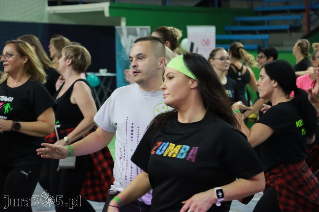 Fotorelacja: Charytatywny maraton zumby w Zawierciu