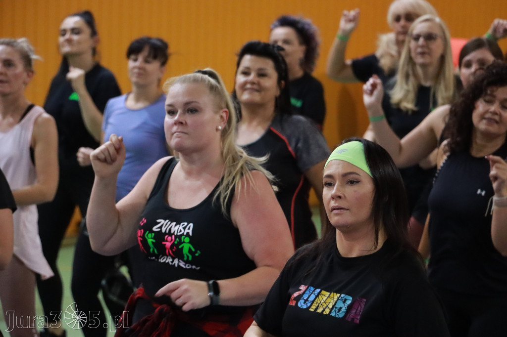Fotorelacja: Charytatywny maraton zumby w Zawierciu
