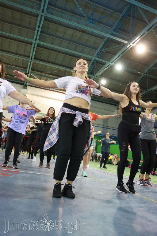 Fotorelacja: Charytatywny maraton zumby w Zawierciu