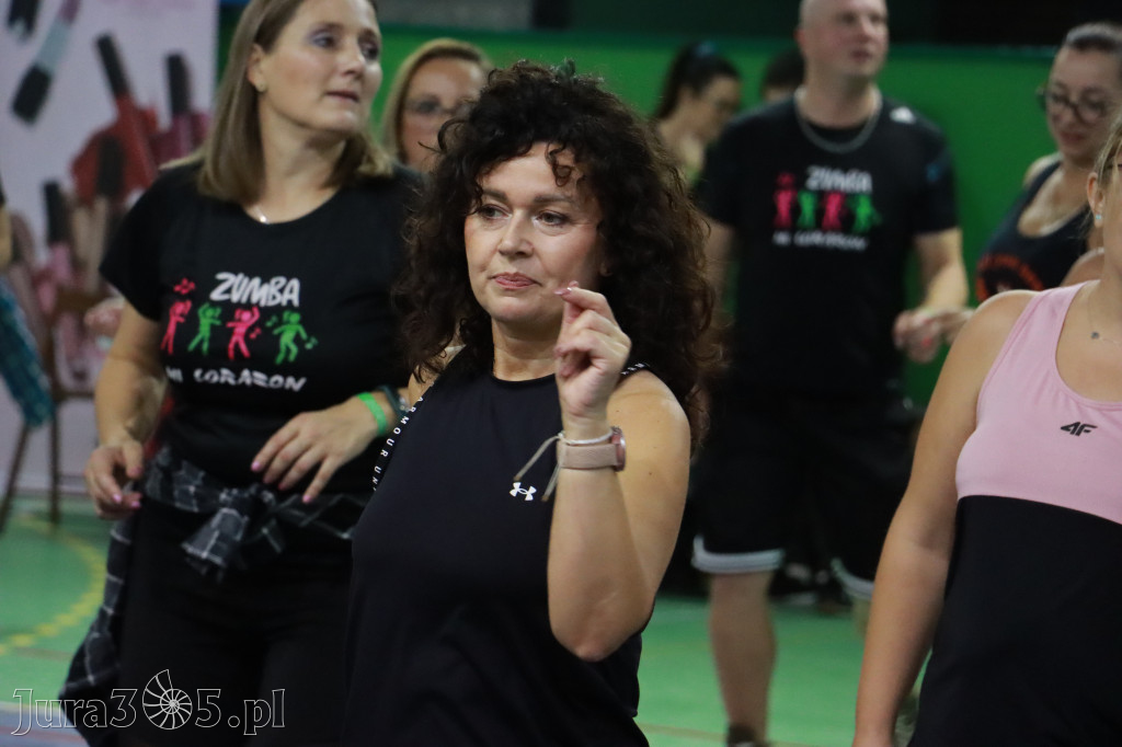 Fotorelacja: Charytatywny maraton zumby w Zawierciu