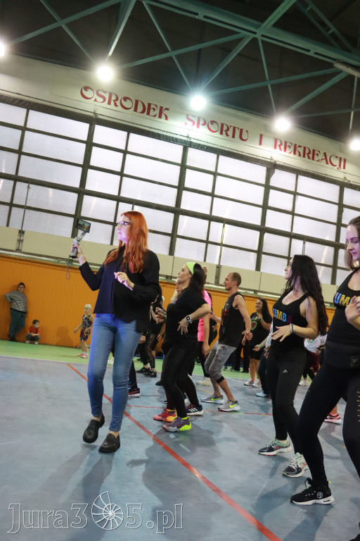 Fotorelacja: Charytatywny maraton zumby w Zawierciu