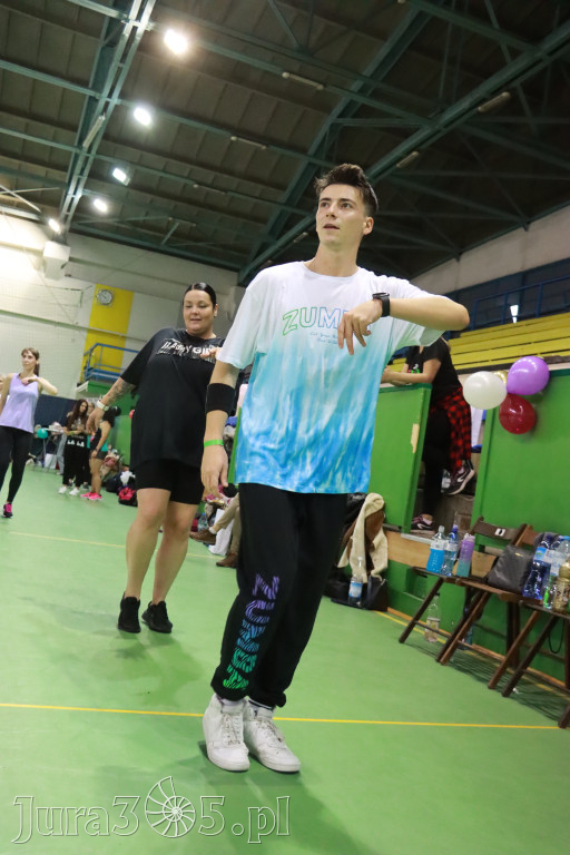Fotorelacja: Charytatywny maraton zumby w Zawierciu