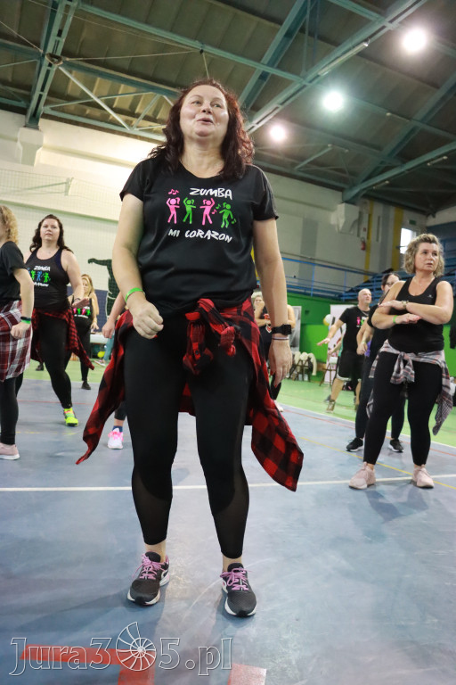 Fotorelacja: Charytatywny maraton zumby w Zawierciu