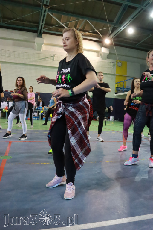 Fotorelacja: Charytatywny maraton zumby w Zawierciu