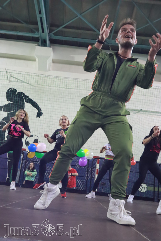 Fotorelacja: Charytatywny maraton zumby w Zawierciu