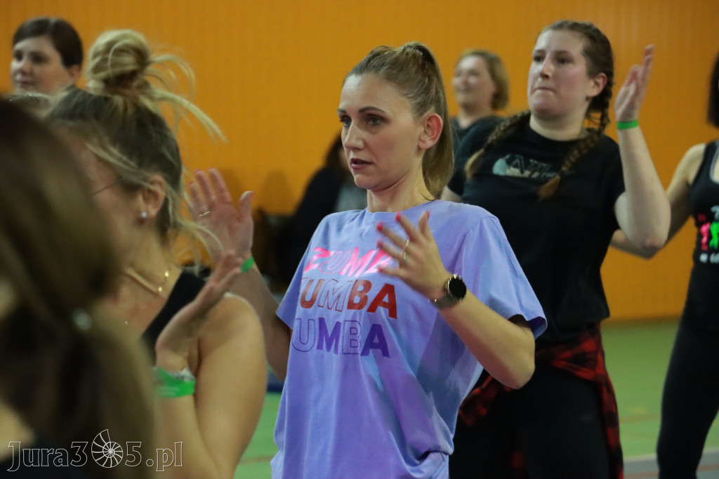 Fotorelacja: Charytatywny maraton zumby w Zawierciu