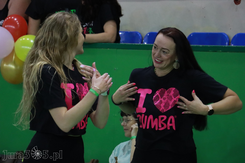 Fotorelacja: Charytatywny maraton zumby w Zawierciu