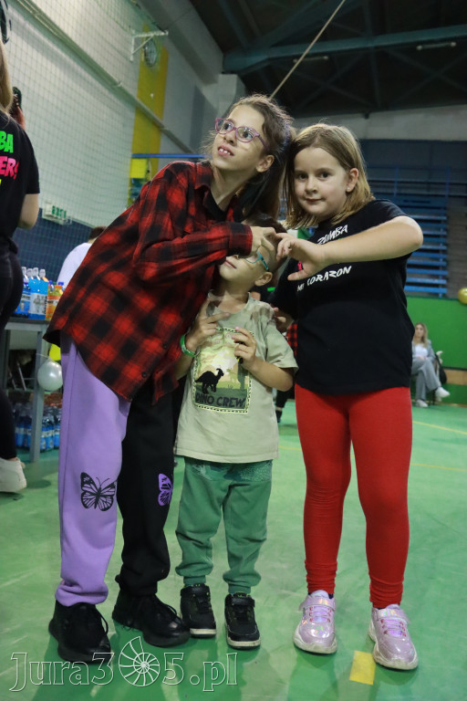 Fotorelacja: Charytatywny maraton zumby w Zawierciu