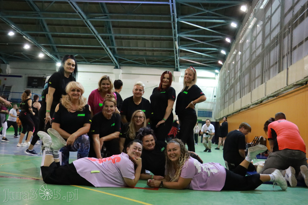 Fotorelacja: Charytatywny maraton zumby w Zawierciu