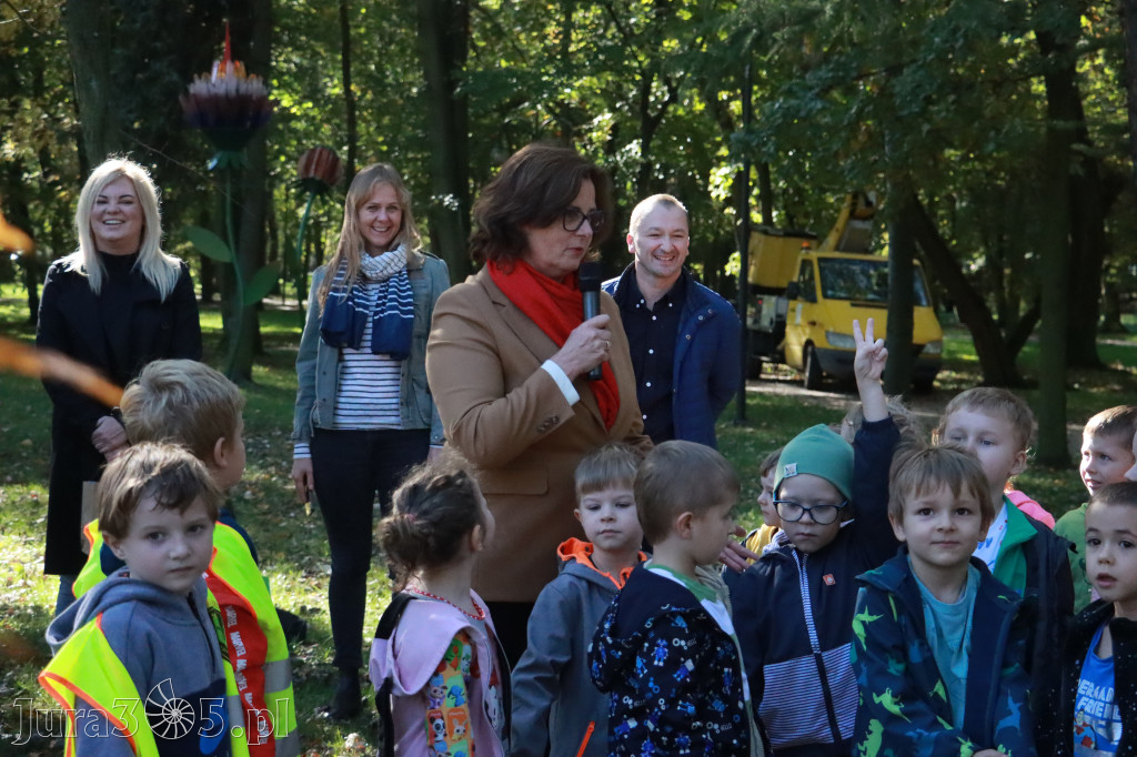 Fotorelacja: Światowy Dzień Drzewa w Zawierciu