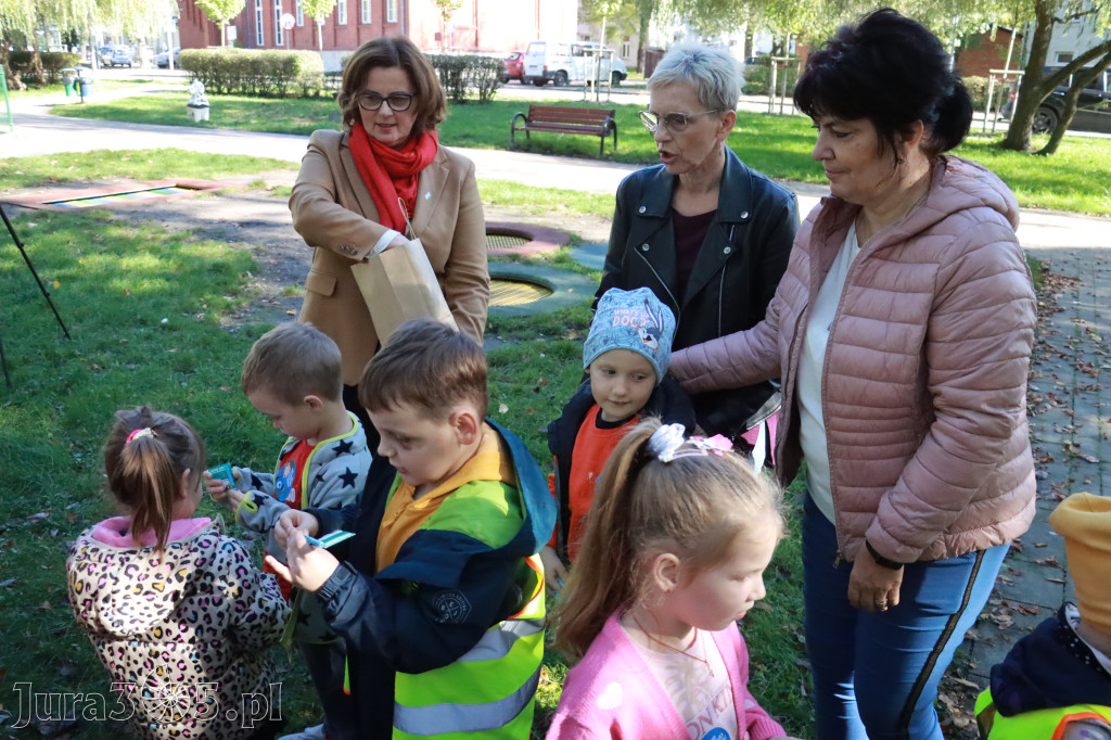 Fotorelacja: Światowy Dzień Drzewa w Zawierciu
