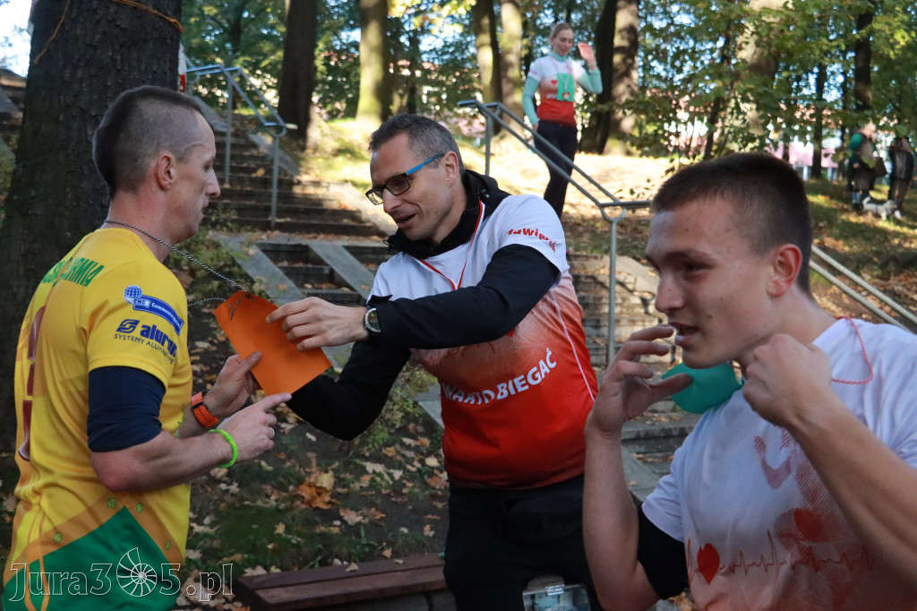 Fotorelacja: POMOC DLA POWODZIAN „RAZEM DLA WAS” w Zawierciu.