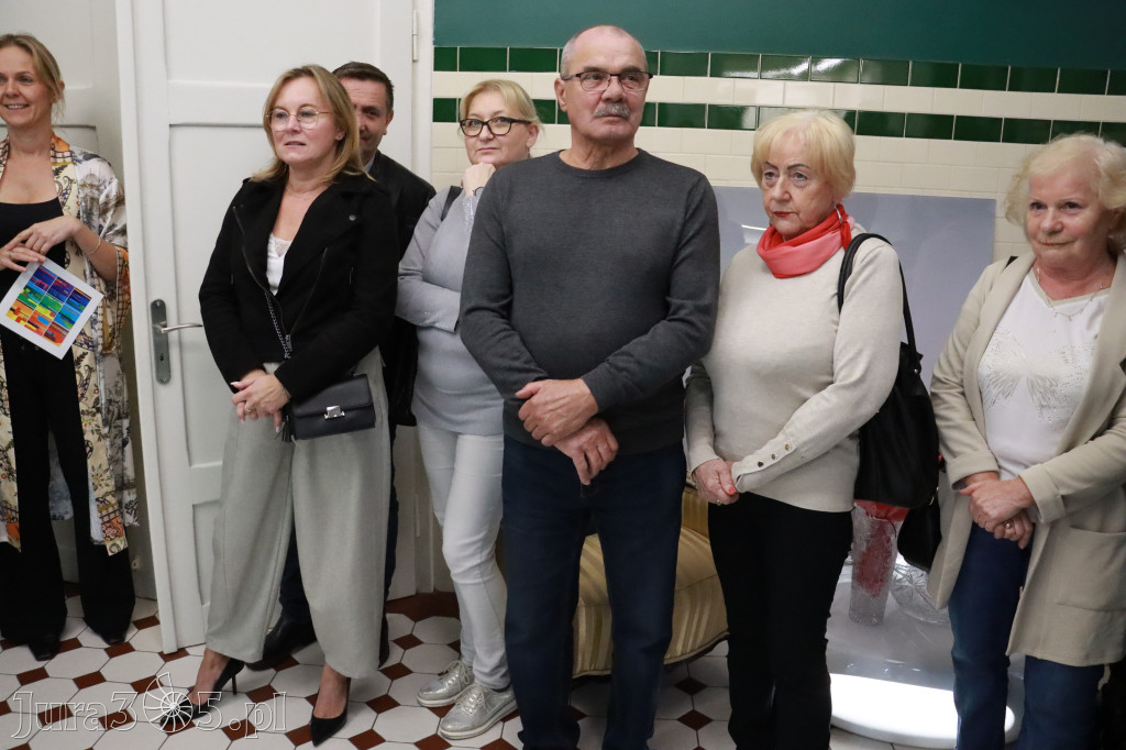 Fotorelacja: Wystawa Malarstwa Karoliny Wilk.