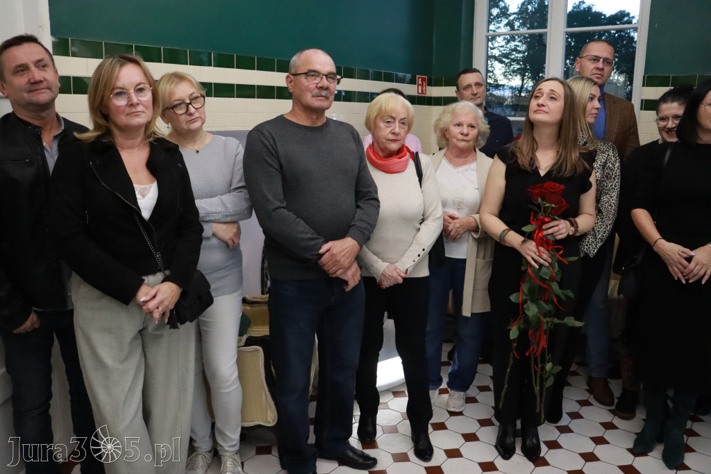 Fotorelacja: Wystawa Malarstwa Karoliny Wilk.