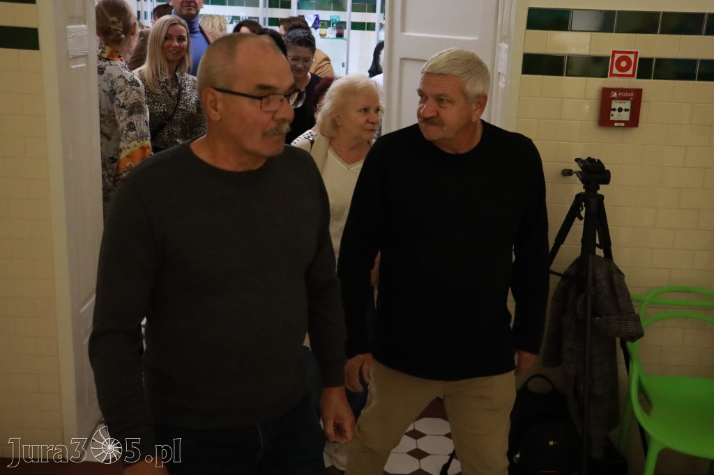 Fotorelacja: Wystawa Malarstwa Karoliny Wilk.