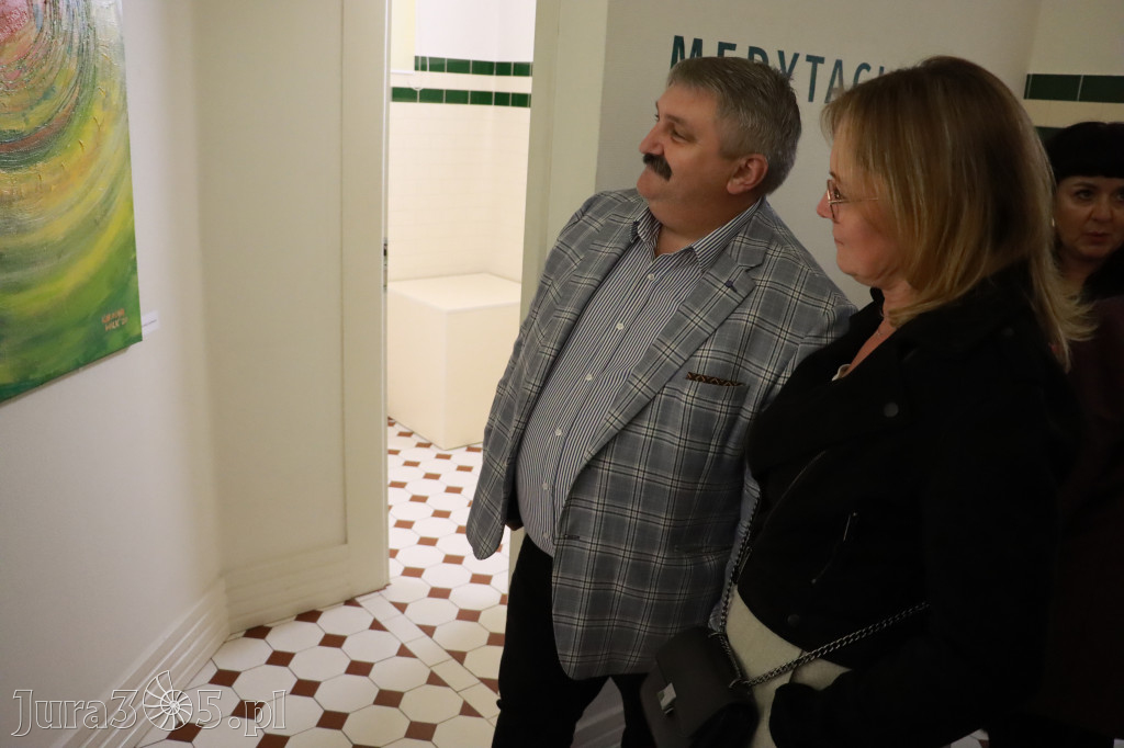 Fotorelacja: Wystawa Malarstwa Karoliny Wilk.
