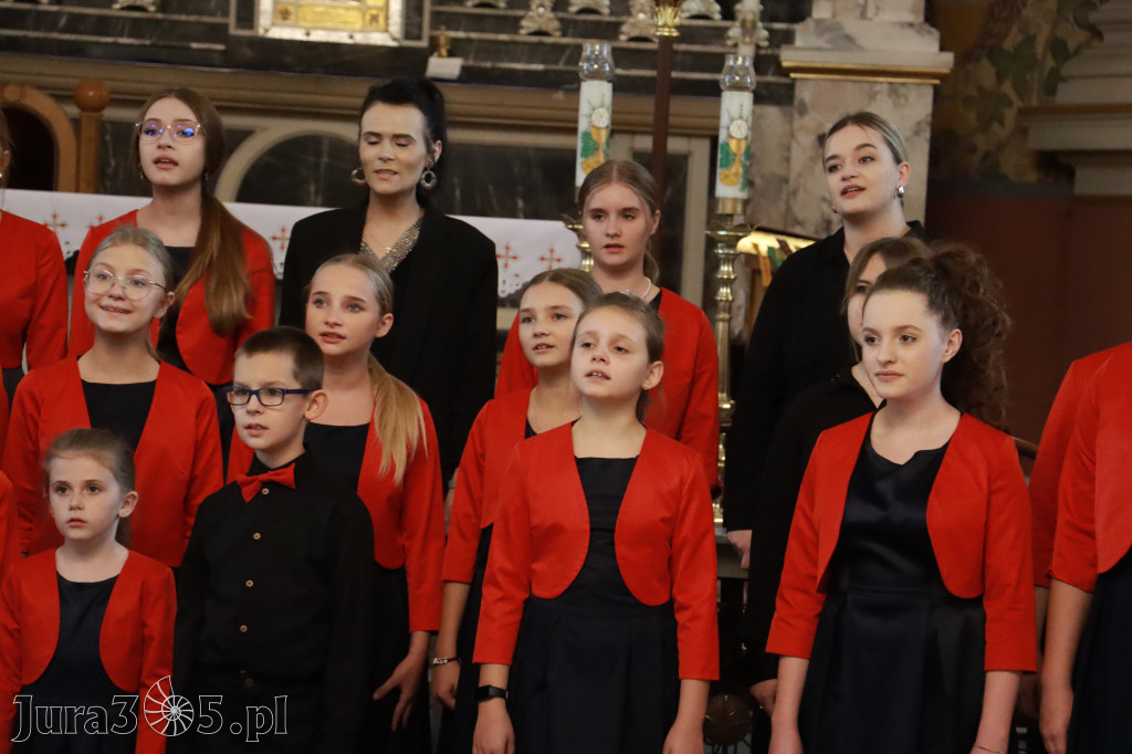 Fotorelacja: Międzynarodowy Festiwal Pieśni Maryjnej w Koziegłówkach