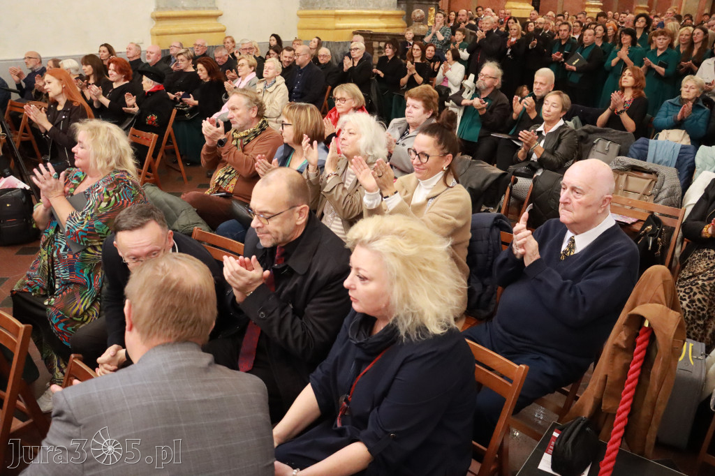 Fotorelacja z Jasnej Góry I: Festiwal Pieśni Maryjnej Częstochowa - Koziegłowy