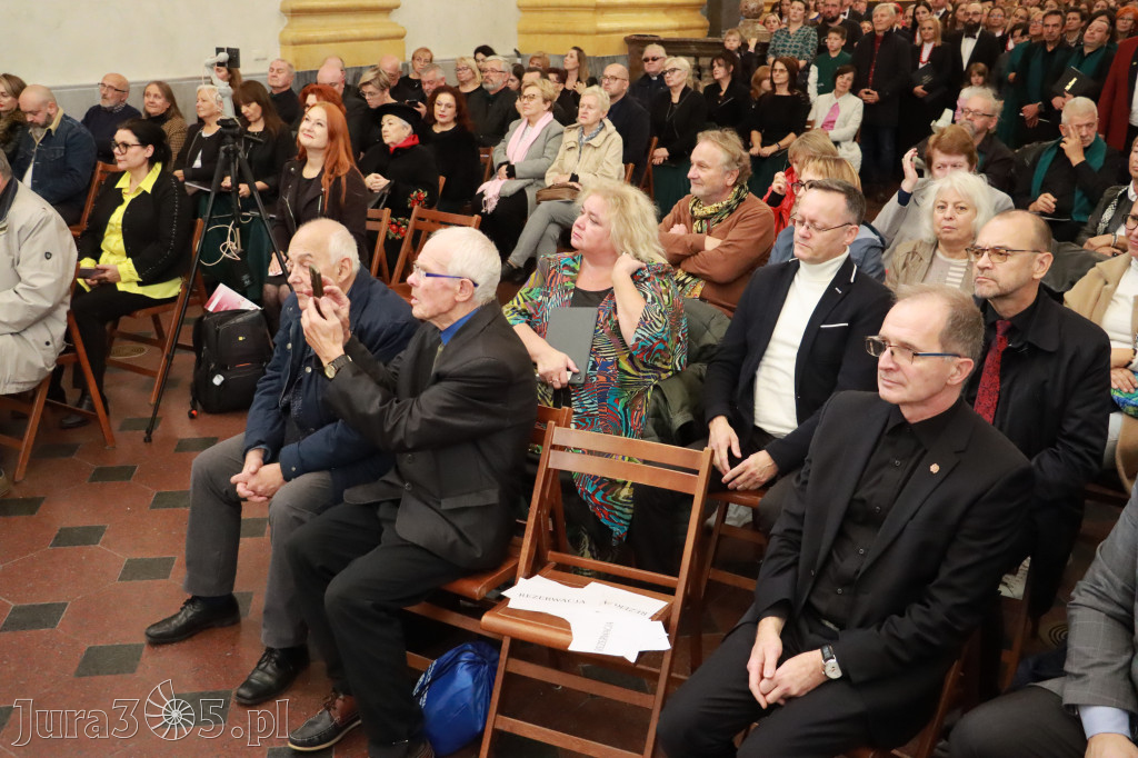 Fotorelacja z Jasnej Góry I: Festiwal Pieśni Maryjnej Częstochowa - Koziegłowy