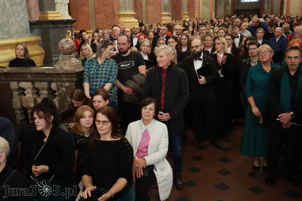 Fotorelacja z Jasnej Góry I: Festiwal Pieśni Maryjnej Częstochowa - Koziegłowy