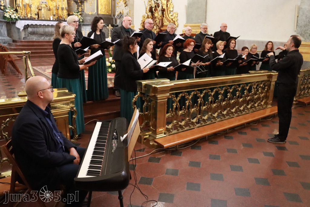 Fotorelacja z Jasnej Góry I: Festiwal Pieśni Maryjnej Częstochowa - Koziegłowy