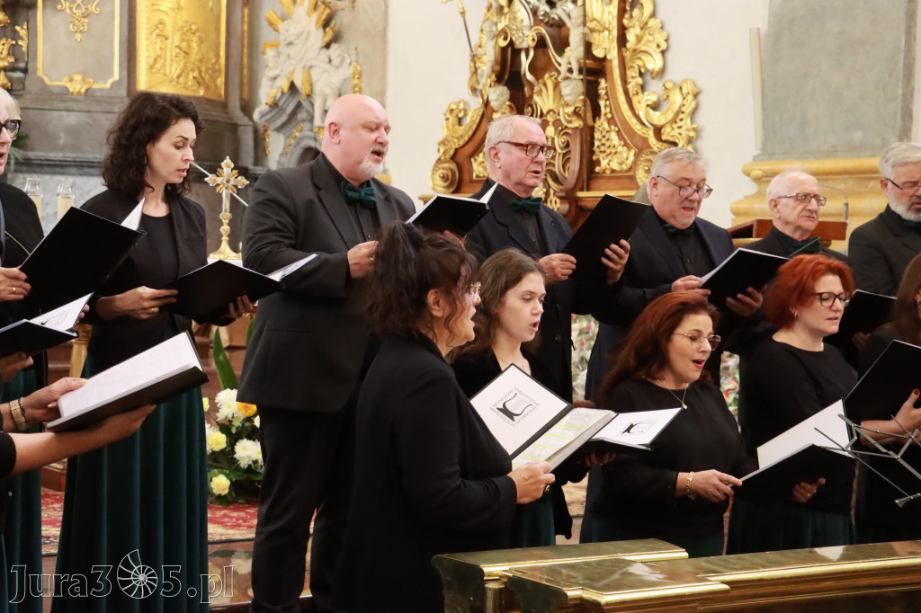 Fotorelacja z Jasnej Góry I: Festiwal Pieśni Maryjnej Częstochowa - Koziegłowy