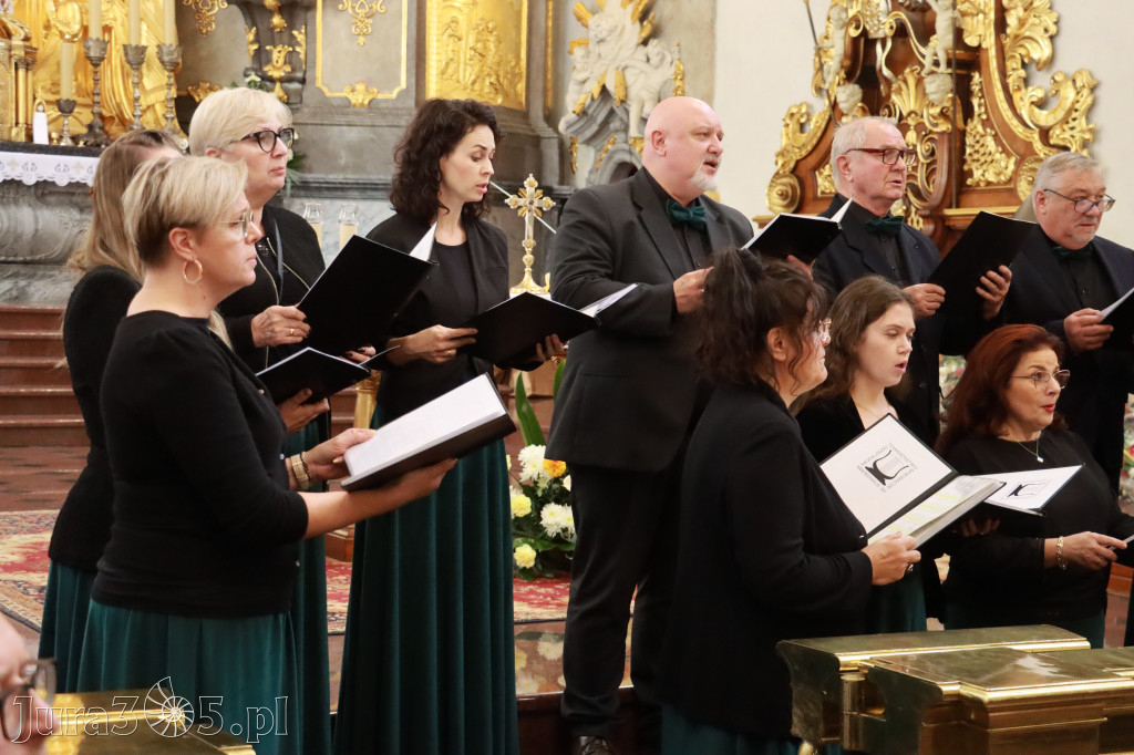 Fotorelacja z Jasnej Góry I: Festiwal Pieśni Maryjnej Częstochowa - Koziegłowy