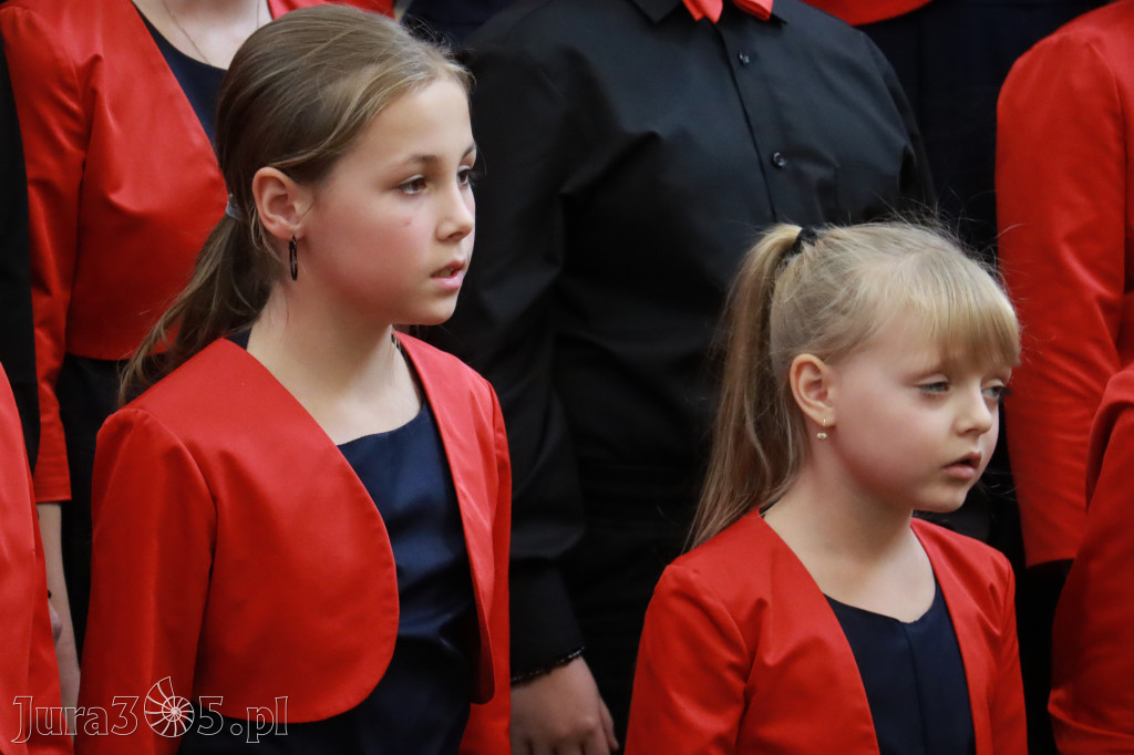 Fotorelacja z Jasnej Góry I: Festiwal Pieśni Maryjnej Częstochowa - Koziegłowy