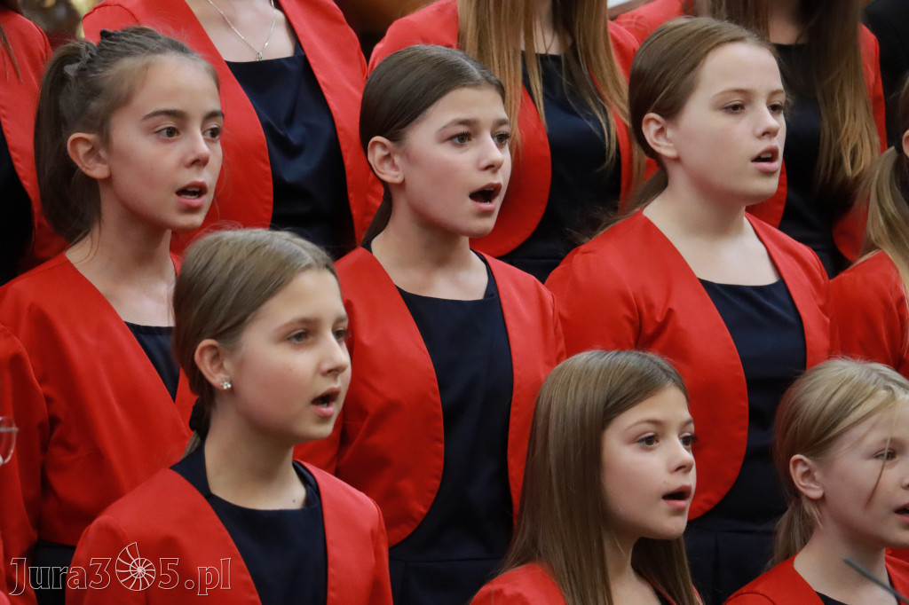 Fotorelacja z Jasnej Góry I: Festiwal Pieśni Maryjnej Częstochowa - Koziegłowy