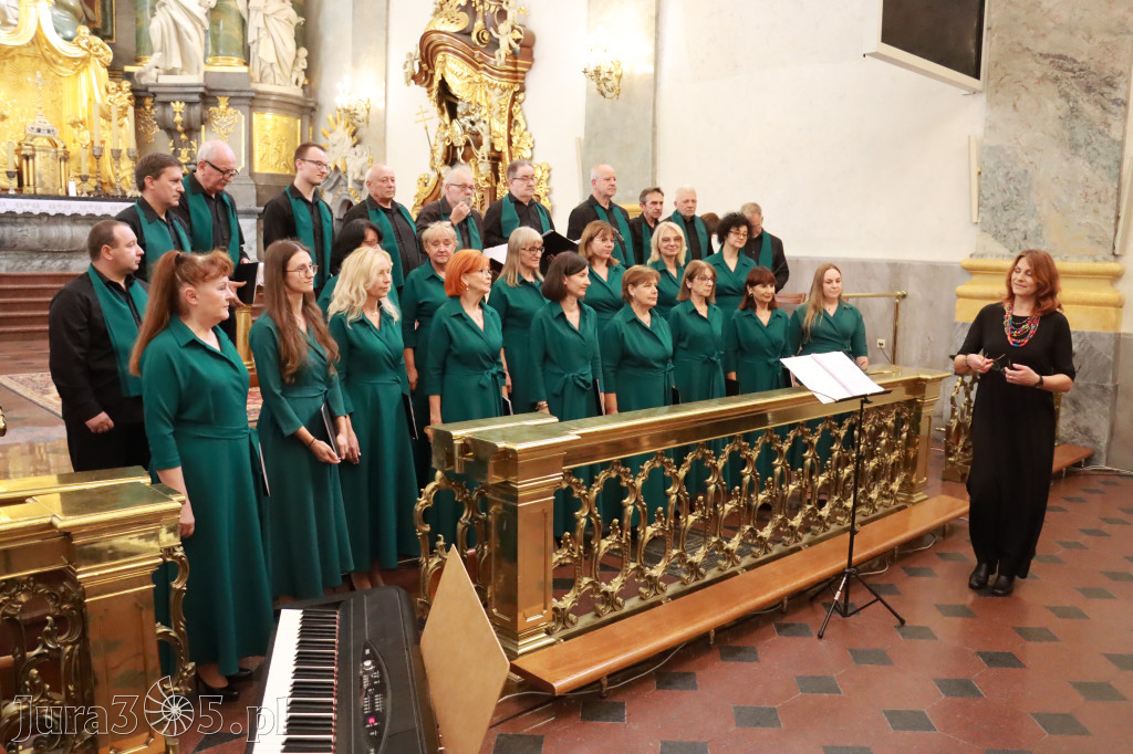 Fotorelacja z Jasnej Góry I: Festiwal Pieśni Maryjnej Częstochowa - Koziegłowy