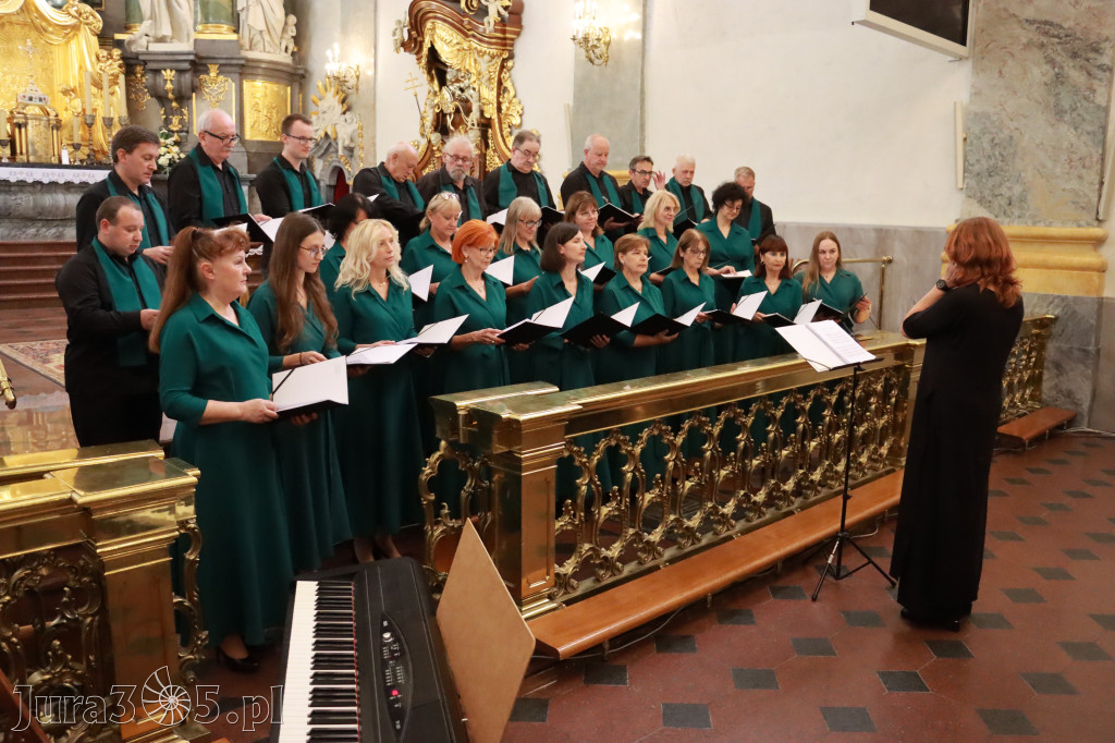 Fotorelacja z Jasnej Góry I: Festiwal Pieśni Maryjnej Częstochowa - Koziegłowy