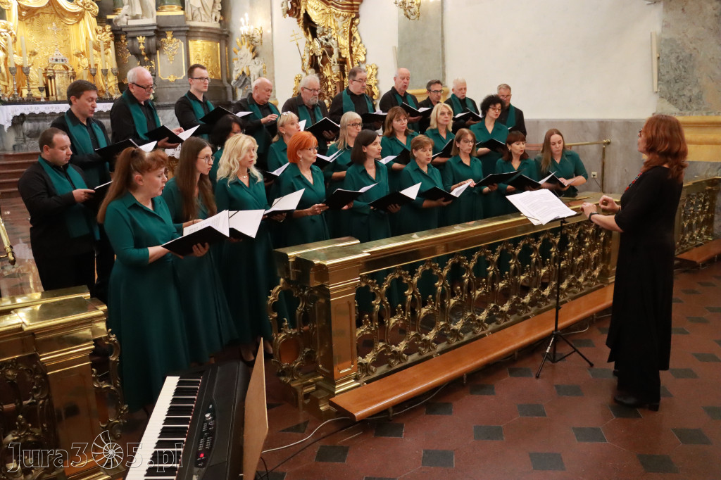 Fotorelacja z Jasnej Góry I: Festiwal Pieśni Maryjnej Częstochowa - Koziegłowy