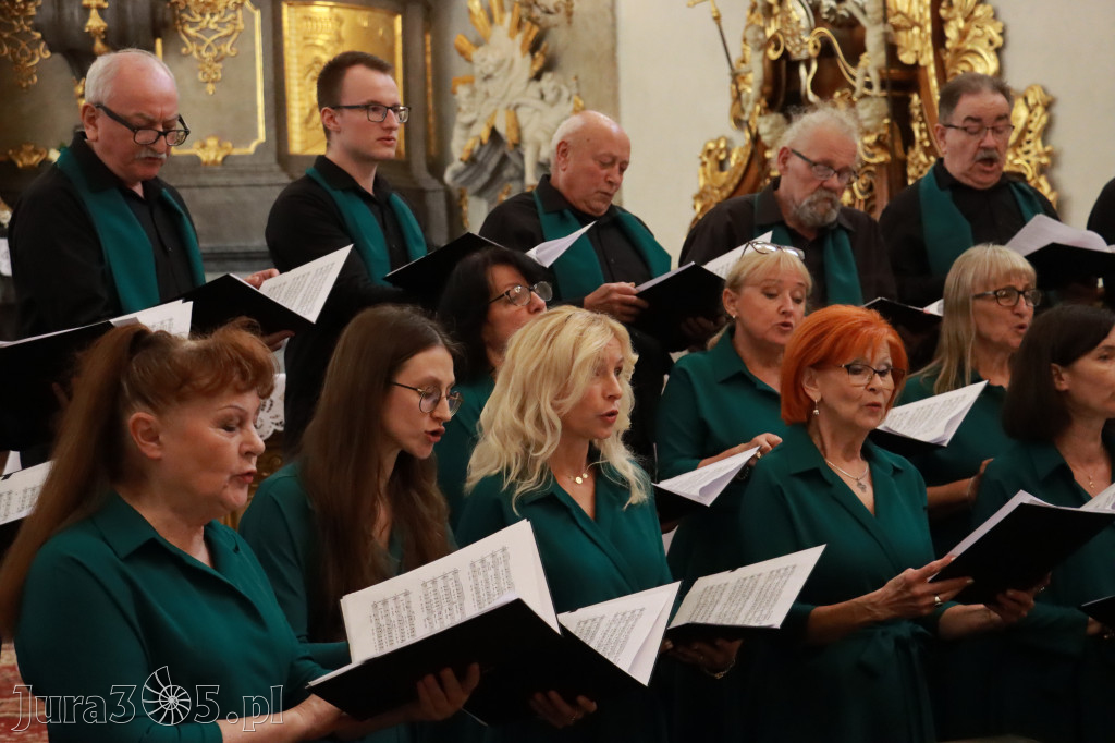 Fotorelacja z Jasnej Góry I: Festiwal Pieśni Maryjnej Częstochowa - Koziegłowy