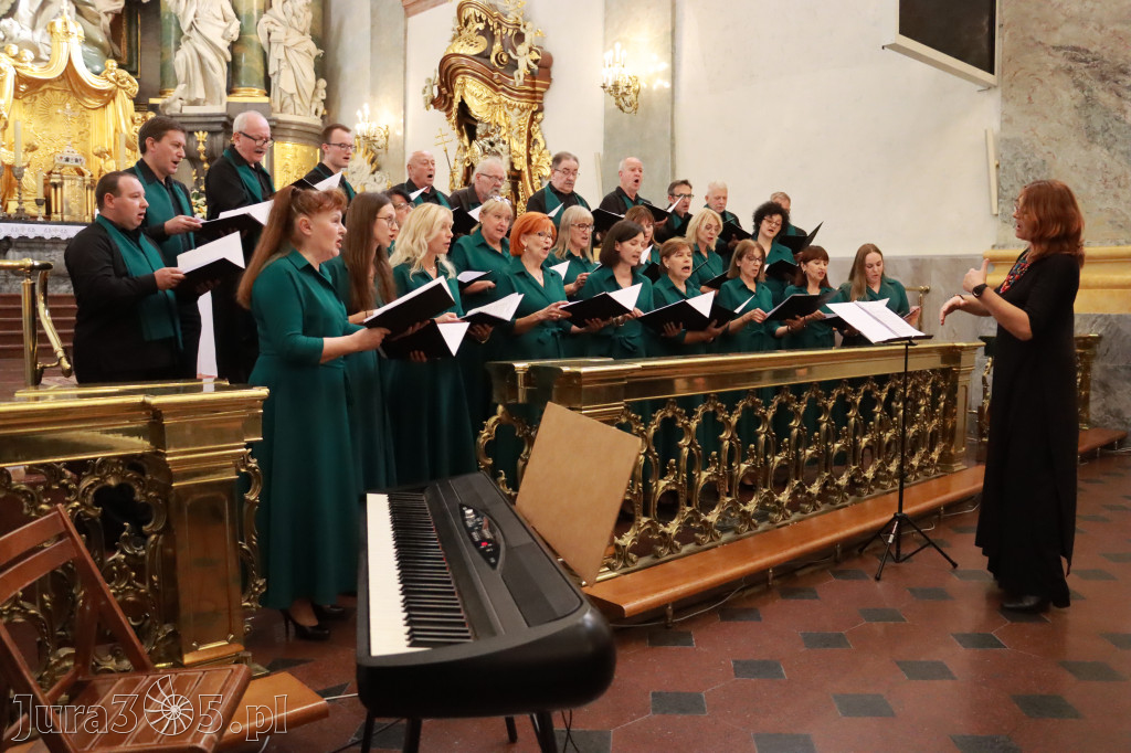 Fotorelacja z Jasnej Góry I: Festiwal Pieśni Maryjnej Częstochowa - Koziegłowy