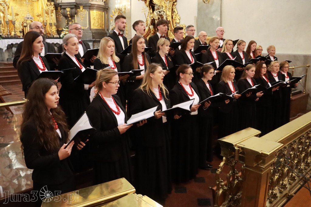 Fotorelacja z Jasnej Góry I: Festiwal Pieśni Maryjnej Częstochowa - Koziegłowy