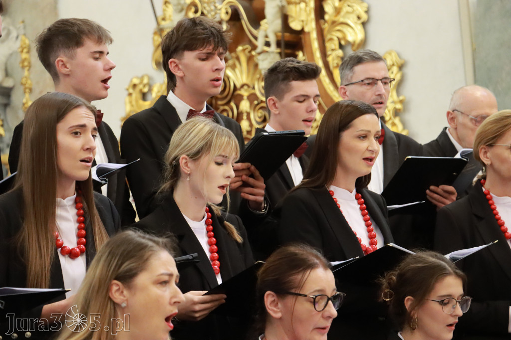 Fotorelacja z Jasnej Góry I: Festiwal Pieśni Maryjnej Częstochowa - Koziegłowy