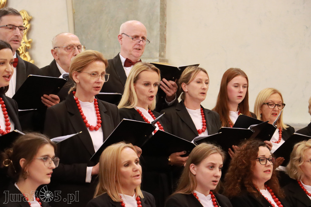 Fotorelacja z Jasnej Góry I: Festiwal Pieśni Maryjnej Częstochowa - Koziegłowy
