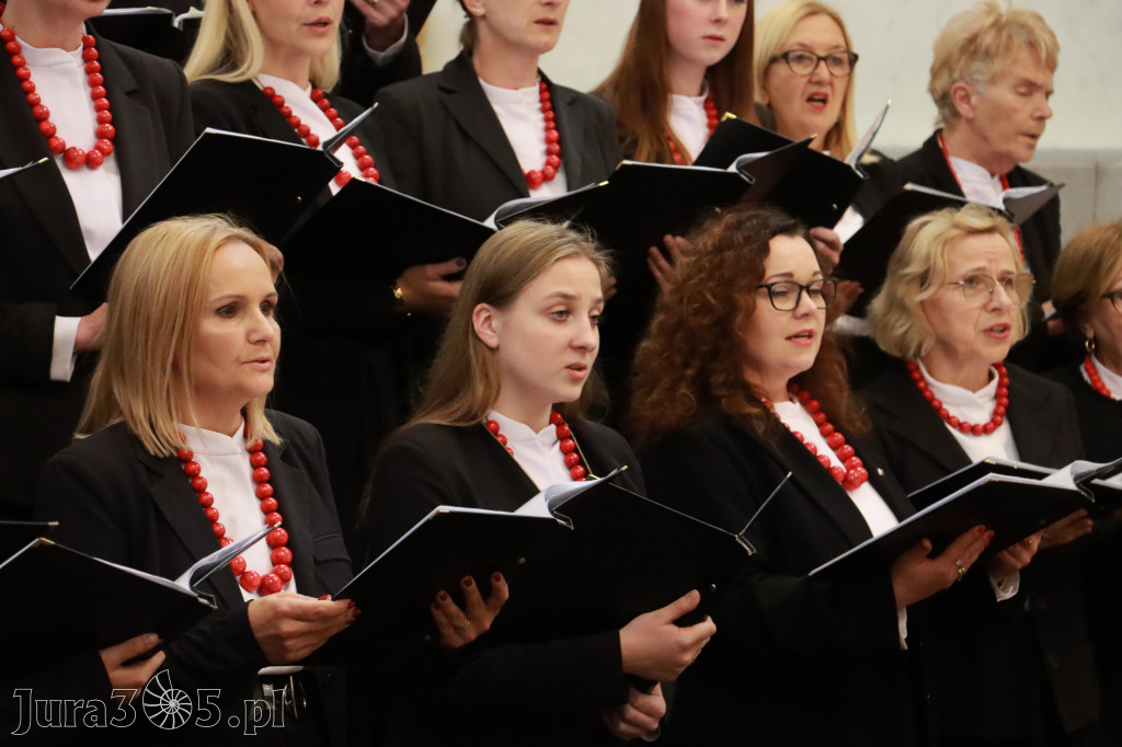 Fotorelacja z Jasnej Góry I: Festiwal Pieśni Maryjnej Częstochowa - Koziegłowy