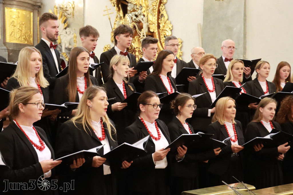 Fotorelacja z Jasnej Góry I: Festiwal Pieśni Maryjnej Częstochowa - Koziegłowy
