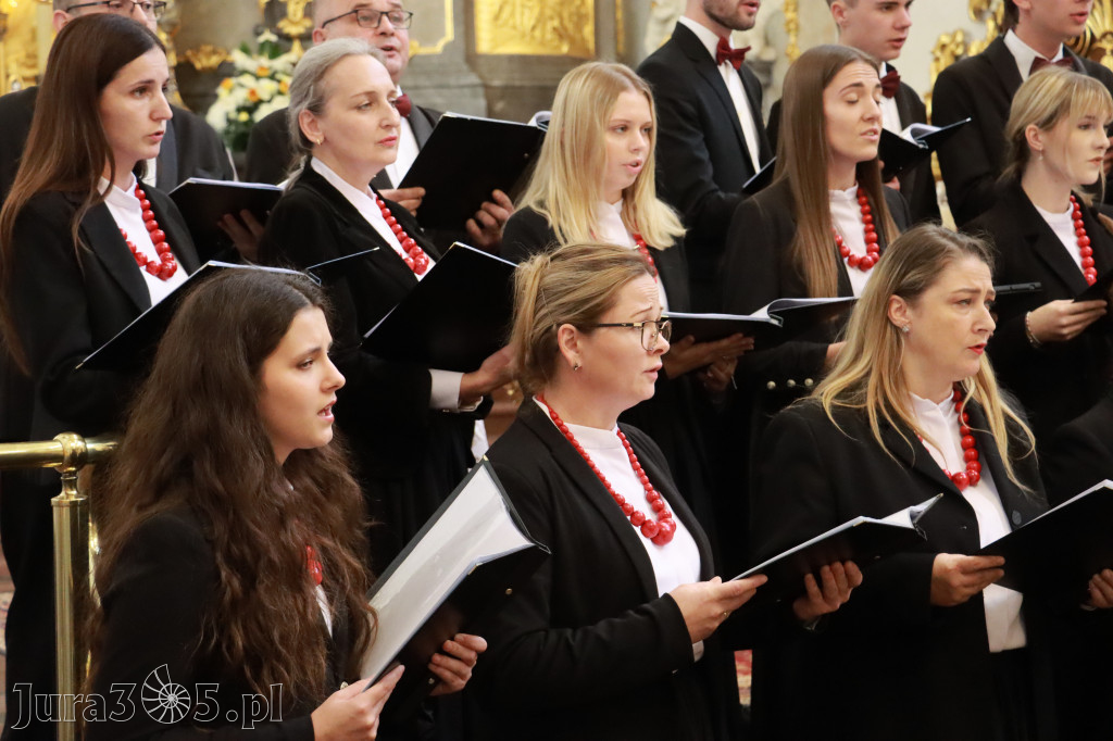 Fotorelacja z Jasnej Góry I: Festiwal Pieśni Maryjnej Częstochowa - Koziegłowy