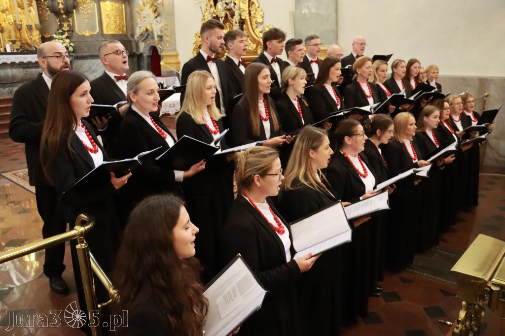 Fotorelacja z Jasnej Góry I: Festiwal Pieśni Maryjnej Częstochowa - Koziegłowy