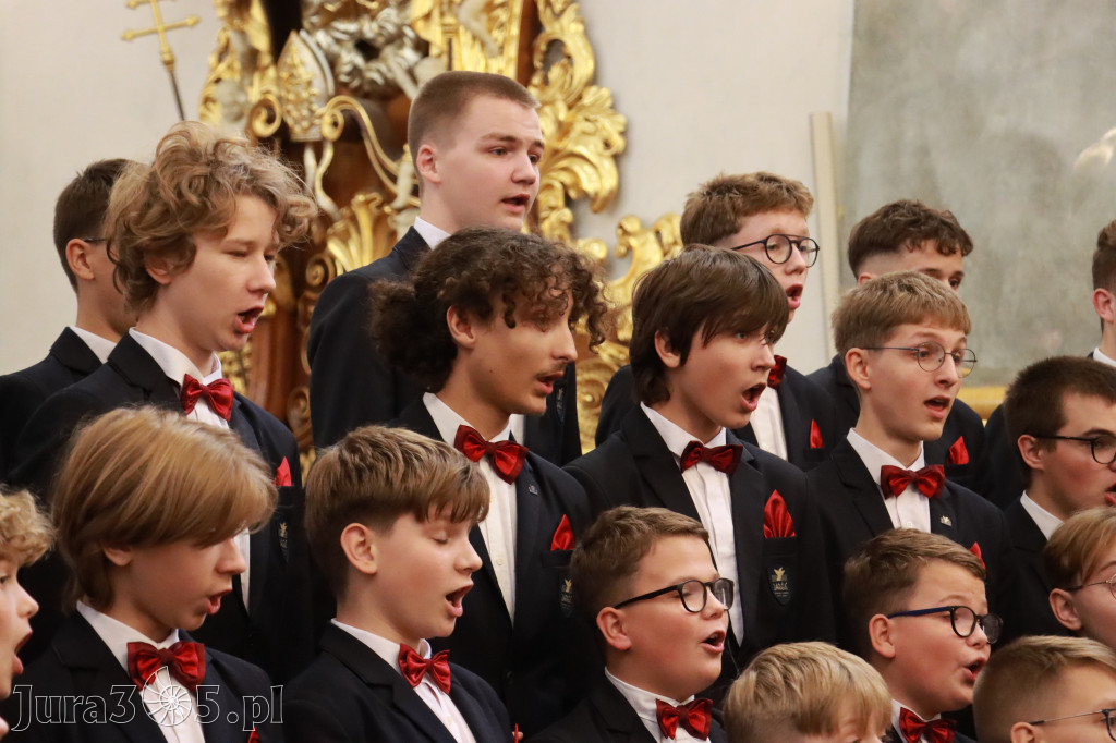 Fotorelacja z Jasnej Góry II: Festiwal Pieśni Maryjnej Częstochowa - Koziegłowy