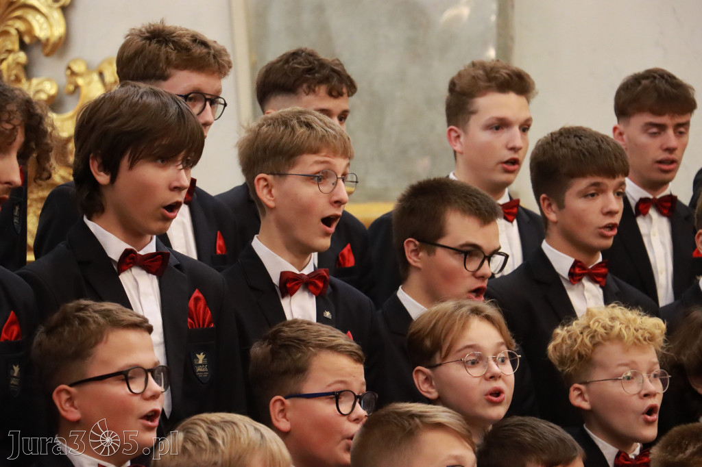 Fotorelacja z Jasnej Góry II: Festiwal Pieśni Maryjnej Częstochowa - Koziegłowy