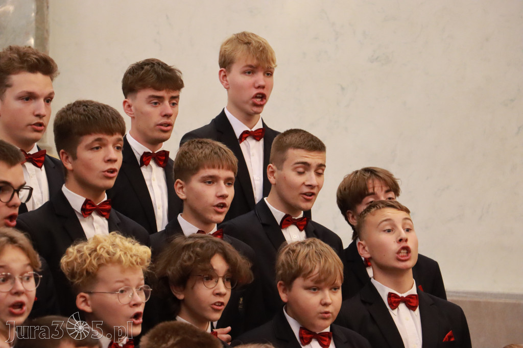 Fotorelacja z Jasnej Góry II: Festiwal Pieśni Maryjnej Częstochowa - Koziegłowy