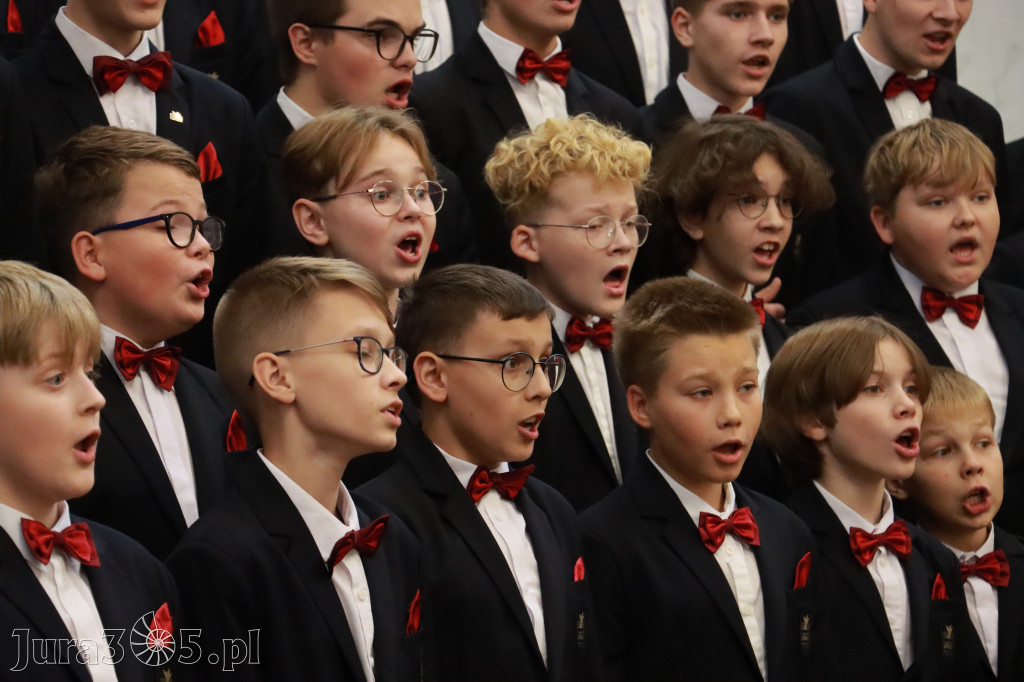 Fotorelacja z Jasnej Góry II: Festiwal Pieśni Maryjnej Częstochowa - Koziegłowy