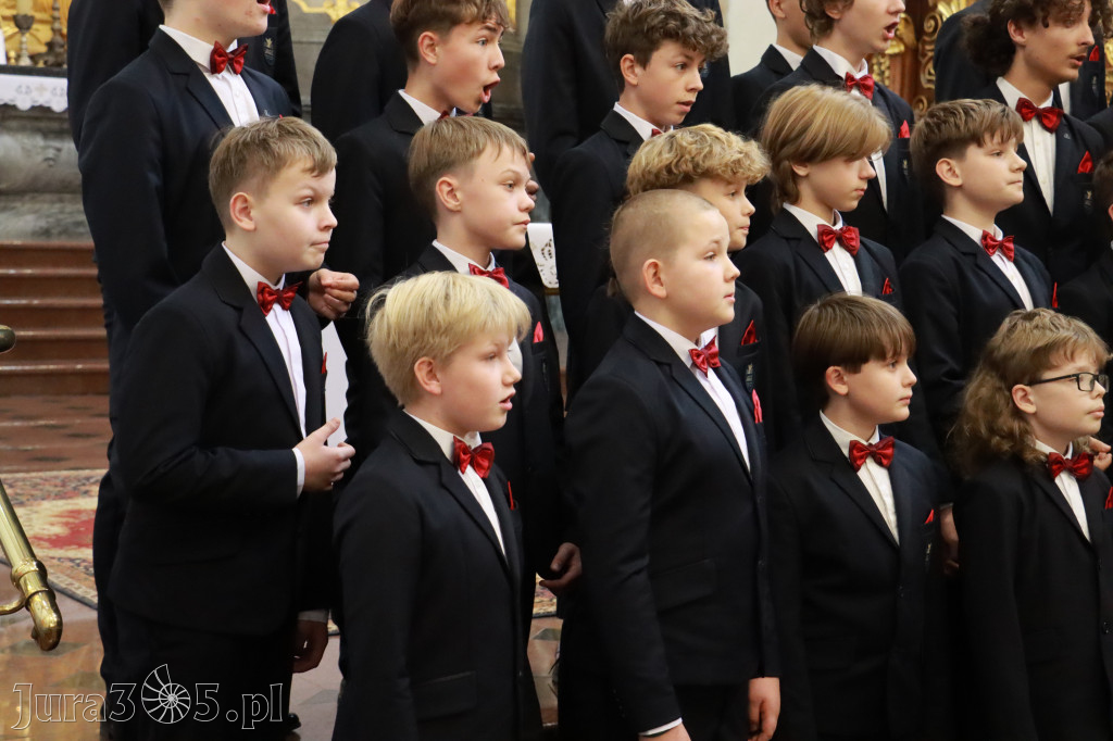 Fotorelacja z Jasnej Góry II: Festiwal Pieśni Maryjnej Częstochowa - Koziegłowy
